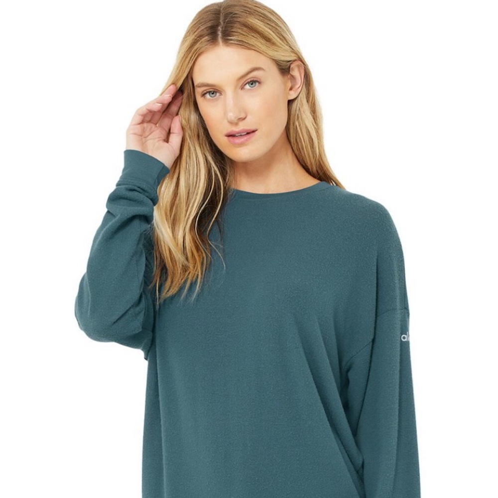 Alo pullover shirt